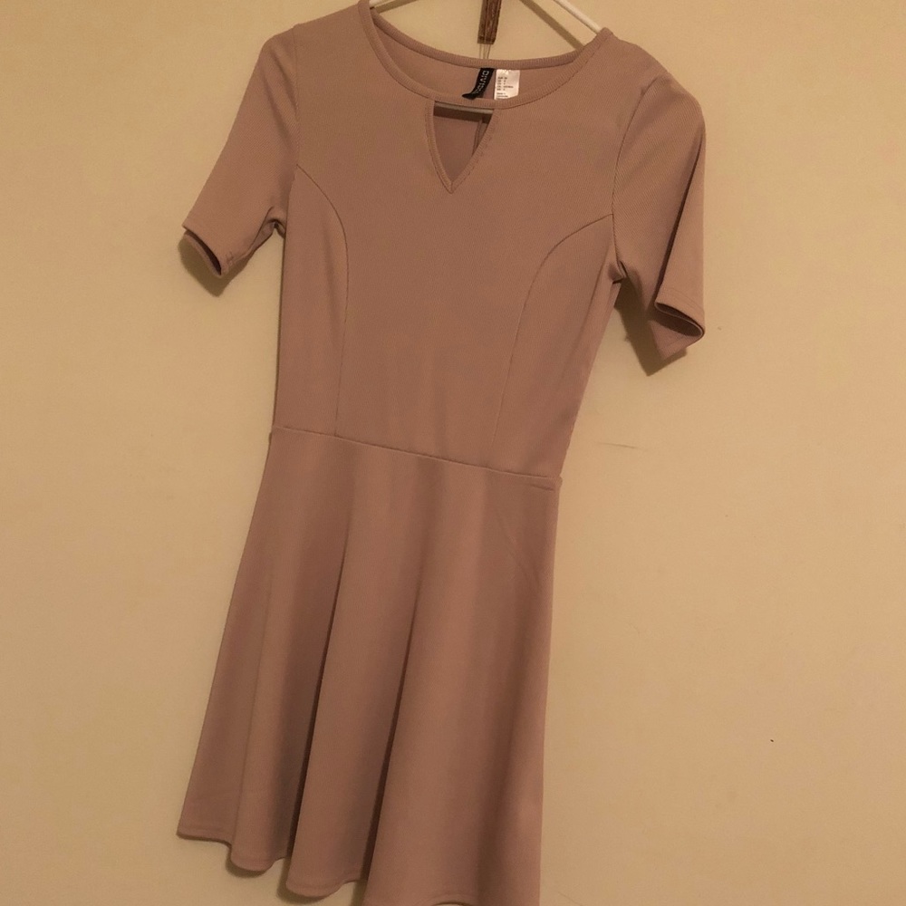 Nude/cream dress